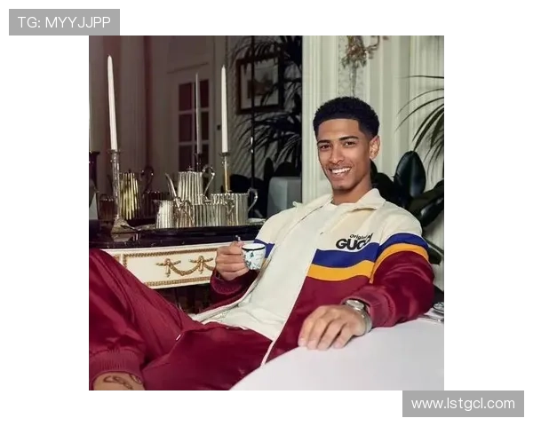 贝林厄姆与贝克汉姆的惊人相似之处揭示了英雄与恶棍的双重身份